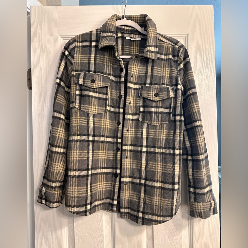 Never worn women’s O’Neill small jacket